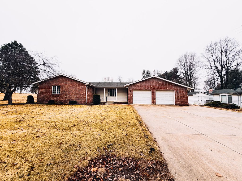 Photo of 525 E Babcock Lane, Rensselaer, IN 47978 (MLS # 834905)