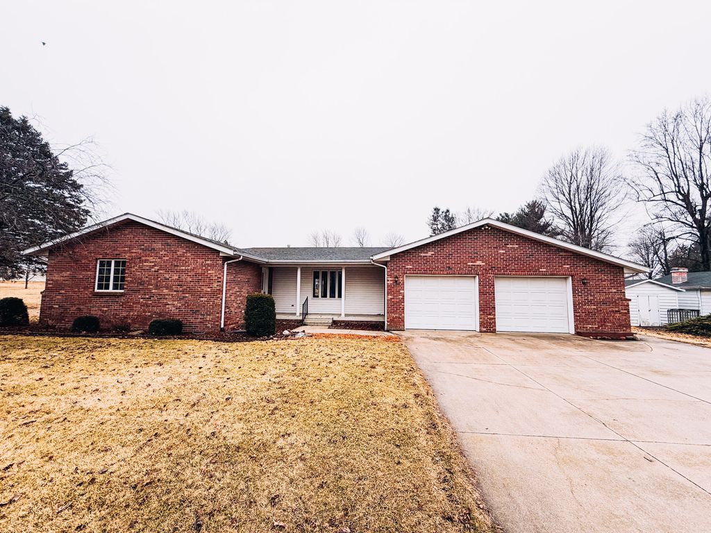 Photo of 525 E Babcock Lane, Rensselaer, IN 47978 (MLS # 834905)