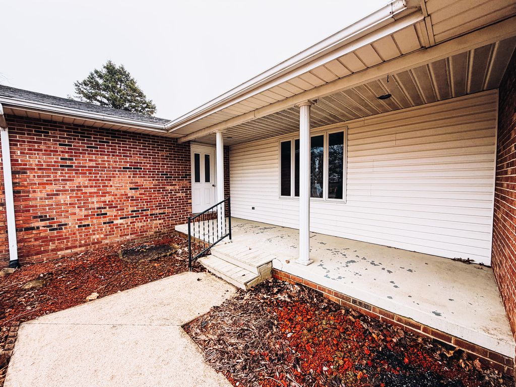 Photo of 525 E Babcock Lane, Rensselaer, IN 47978 (MLS # 834905)