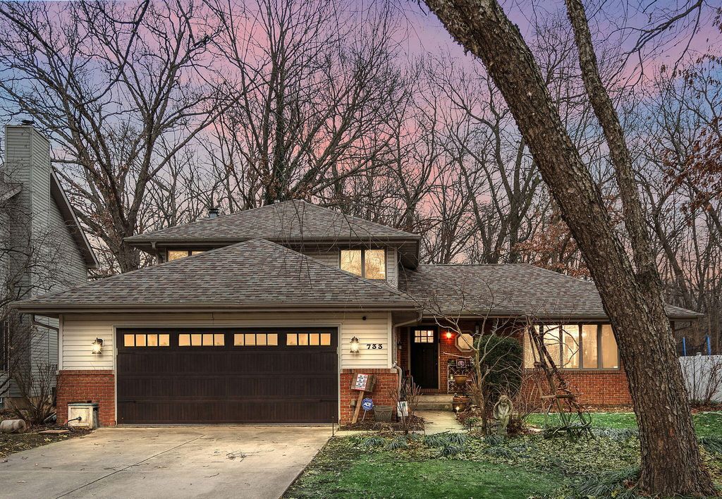 Photo of 733 S Indiana Avenue, Griffith, IN 46319 (MLS # 835308)