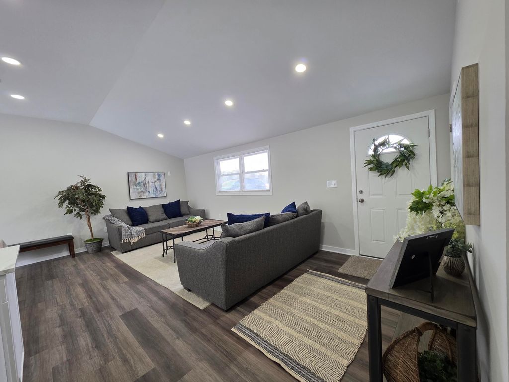 Photo of 15808 Hendricks Street, Lowell, IN 46356 (MLS # 833902)