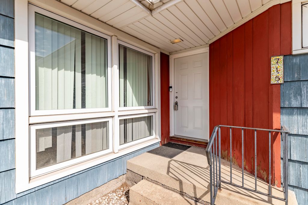 Photo of 715 N Harvey Street, Griffith, IN 46319 (MLS # 834794)