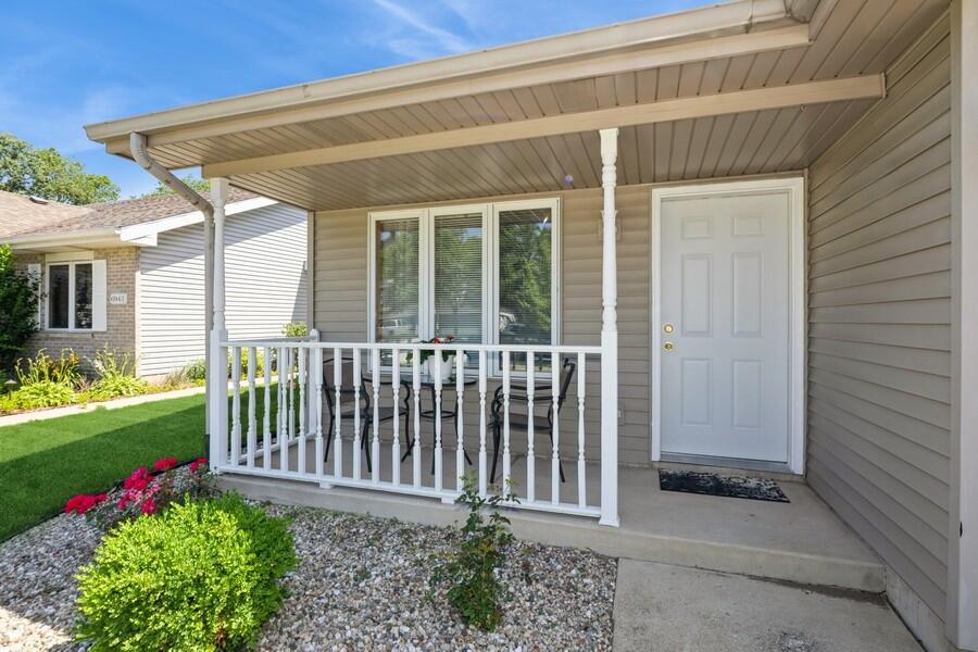 6947 Swan Lane