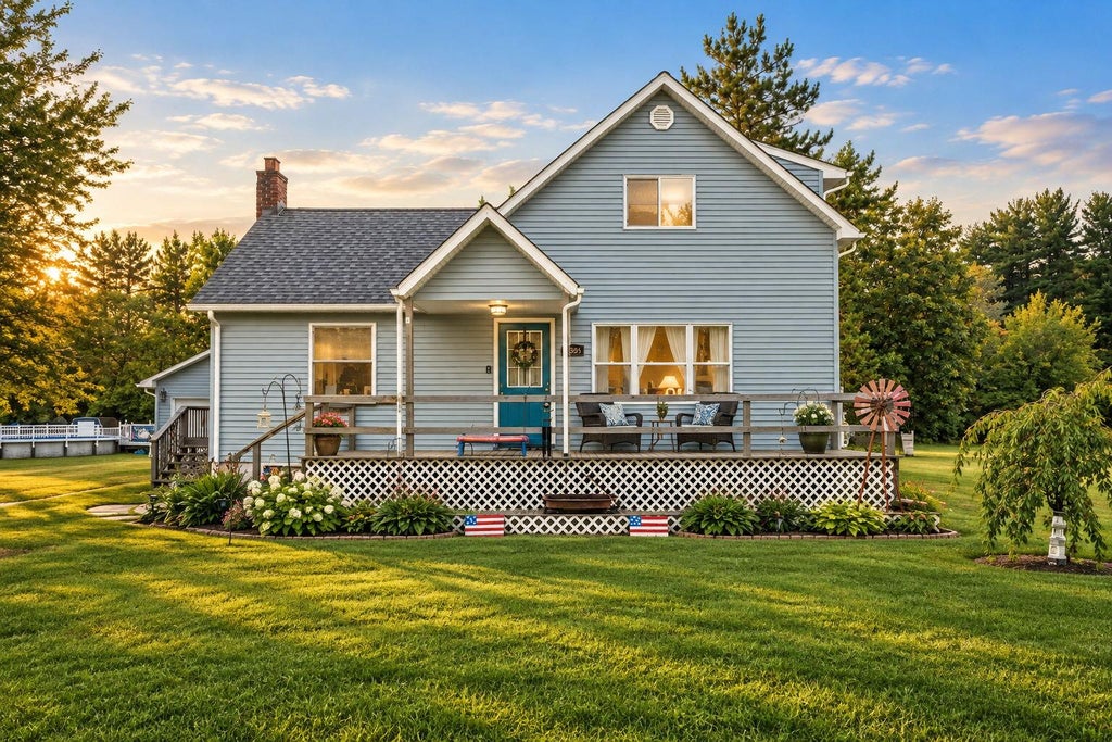 Photo of 1695 W 400 S, North Judson, IN 46366 (MLS # 845088)