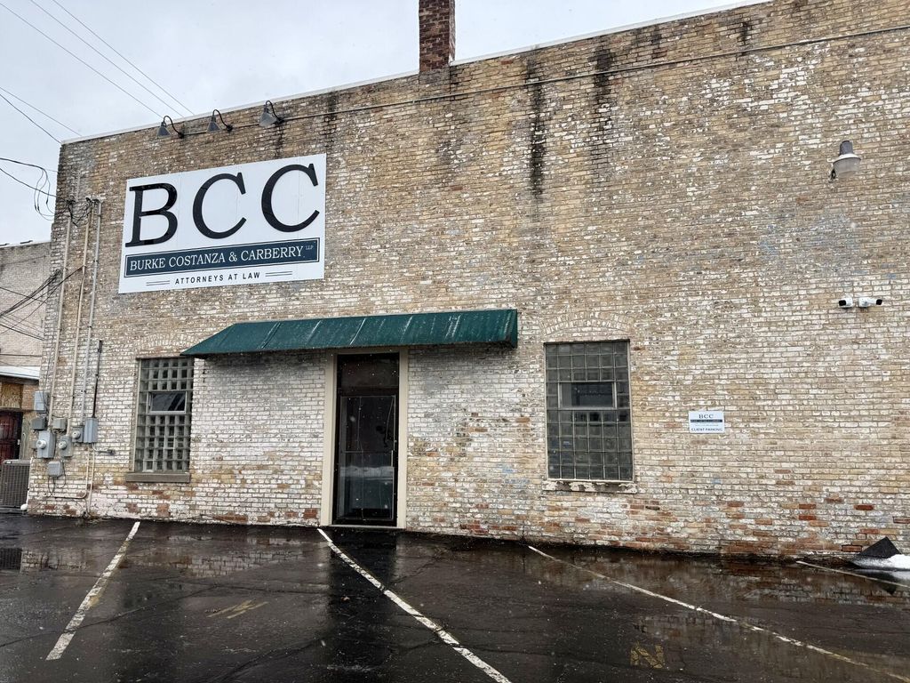 Photo of 607 Jefferson Avenue, La Porte, IN 46350 (MLS # 832010)