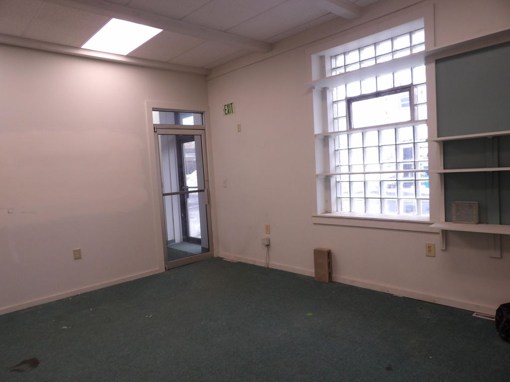 Photo of 607 Jefferson Avenue, La Porte, IN 46350 (MLS # 832010)