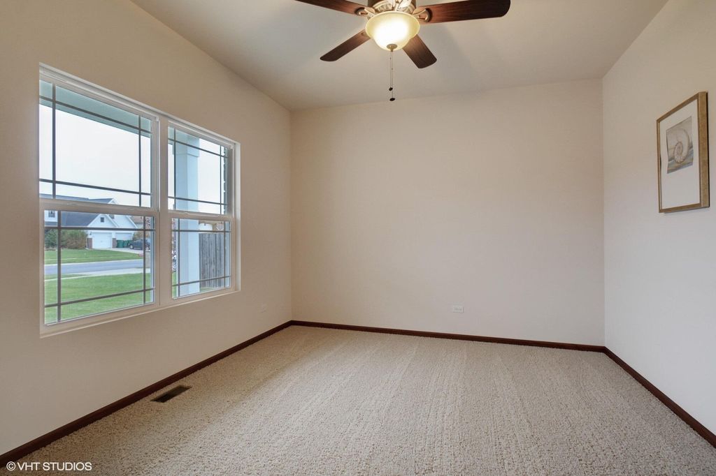 Photo of 1375 77th Place, Merrillville, IN 46410 (MLS # 811929)