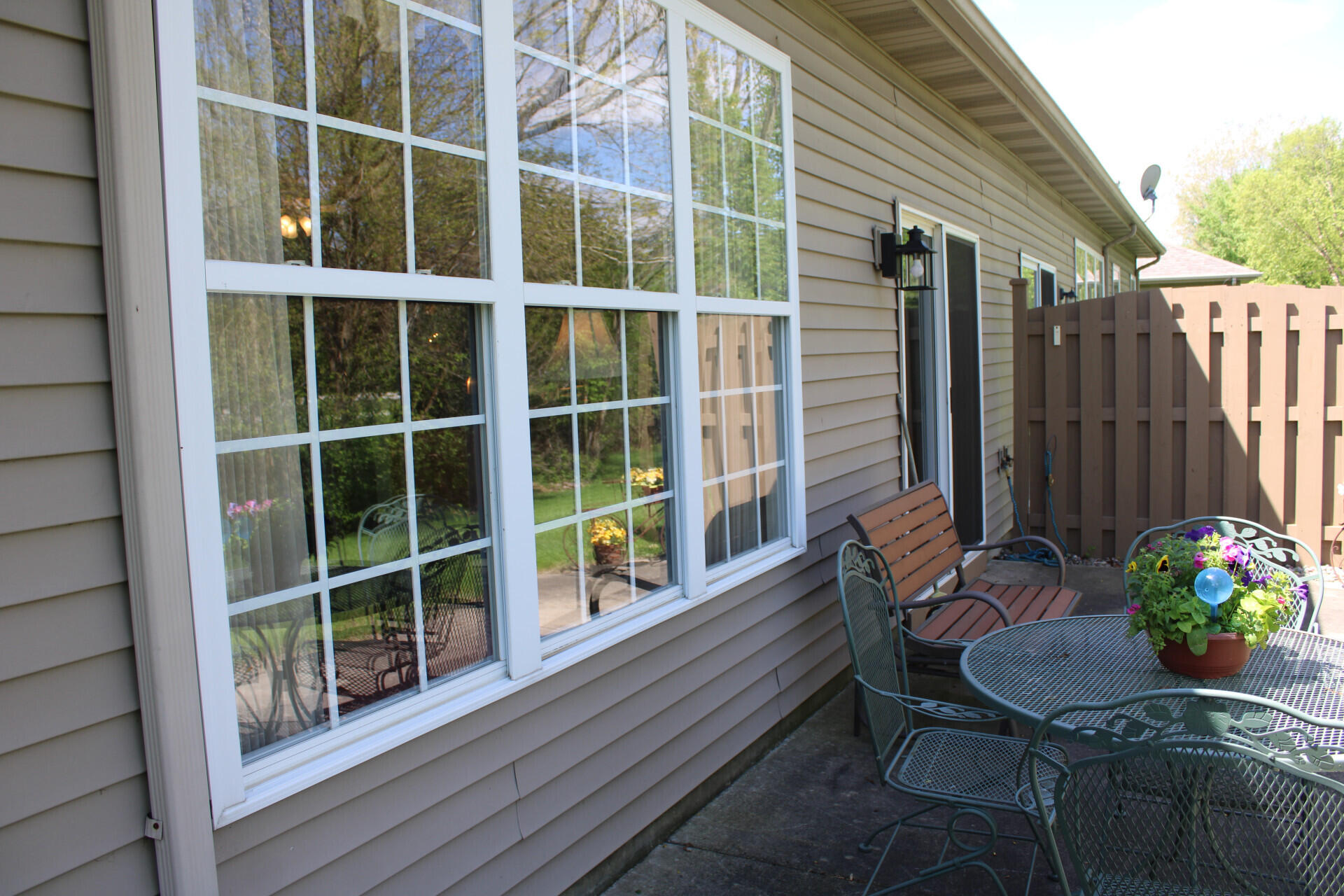 1458 Mackinaw Place