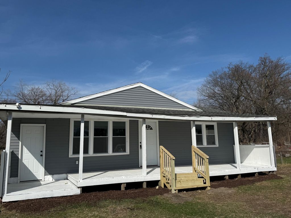 Photo of 3656 Iowa Street, Lake Station, IN 46405 (MLS # 835866)