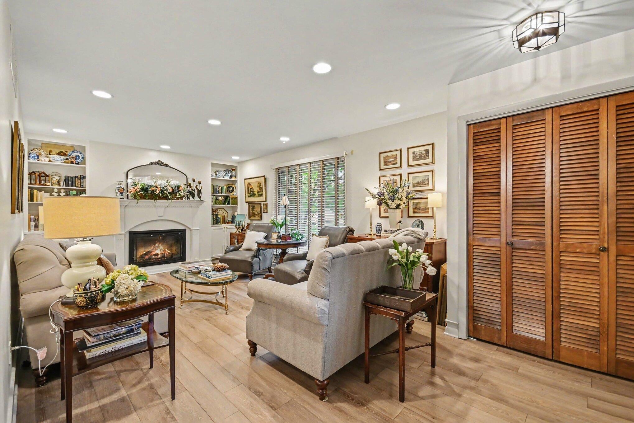1316 Camellia Drive