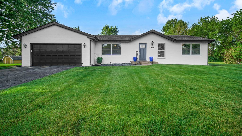 Photo of 119 Main ST, Wheeler, IN 46393 (MLS # 839802)
