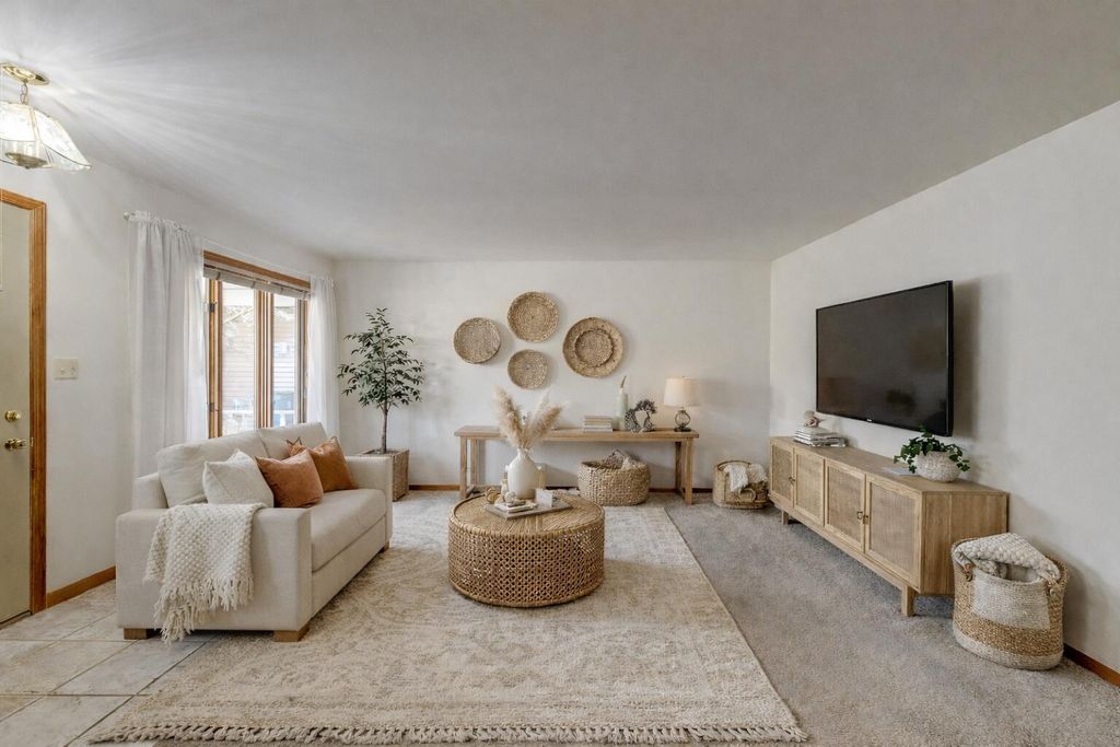 Photo of 2626 41st Place, Highland, IN 46322 (MLS # 835363)