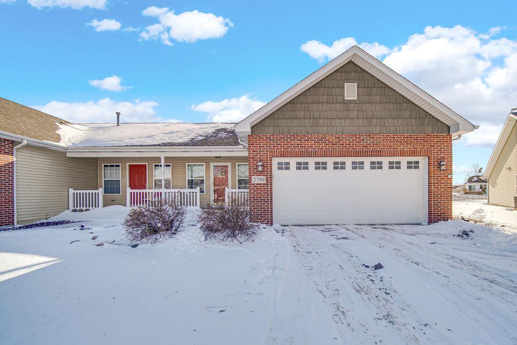 Photo of 2799 W 84th Lane, Merrillville, IN 46410 (MLS # 833437)