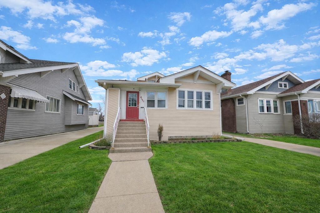 Photo of 4125 Northcote Avenue, East Chicago, IN 46312 (MLS # 836025)