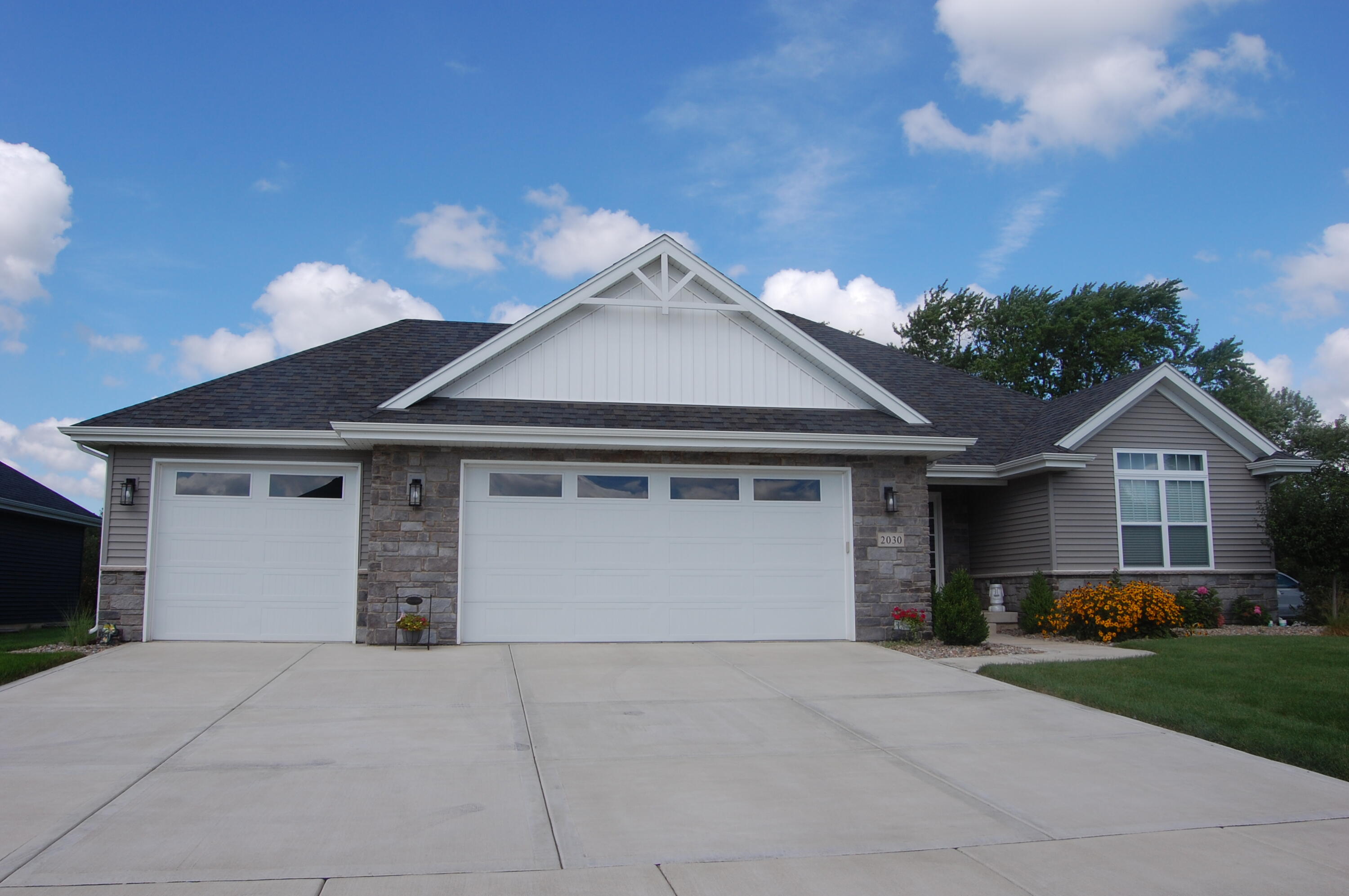 2030 Peace Pkwy Court