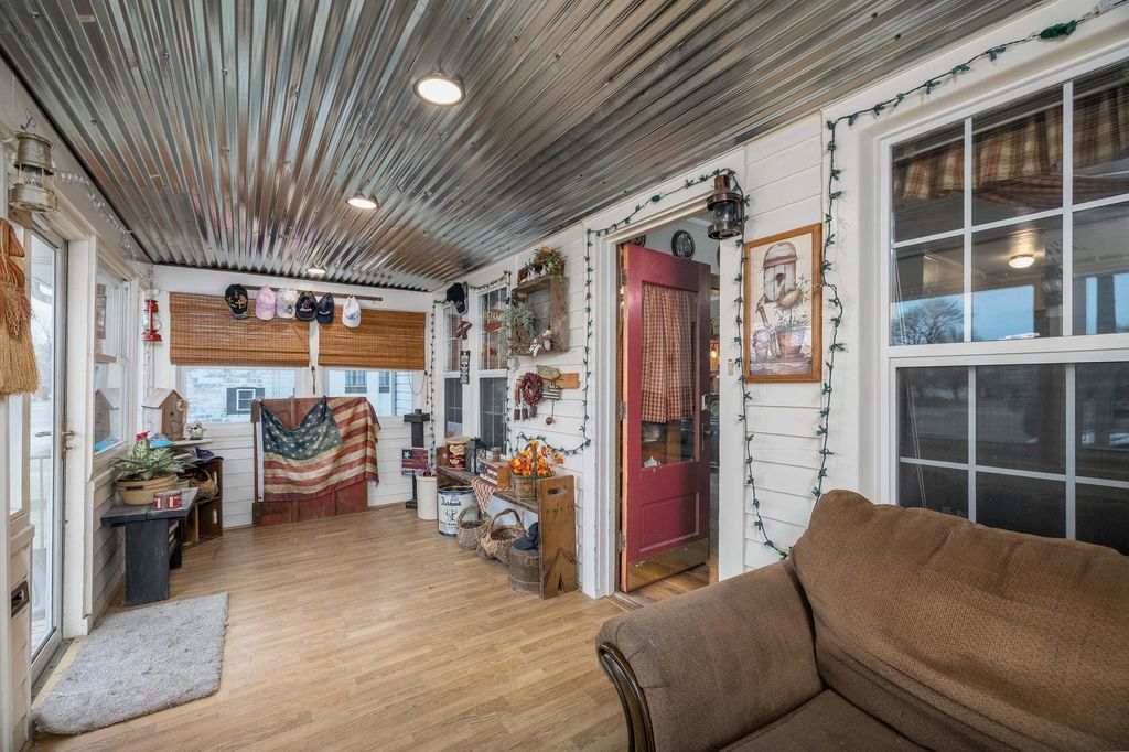 Photo of 313 E Graham Street, Kentland, IN 47951 (MLS # 832712)