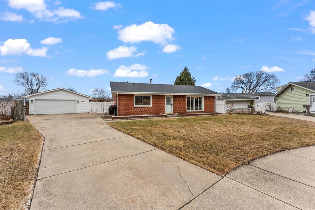 Photo of 3036 99th Street, Highland, IN 46322 (MLS # 834593)