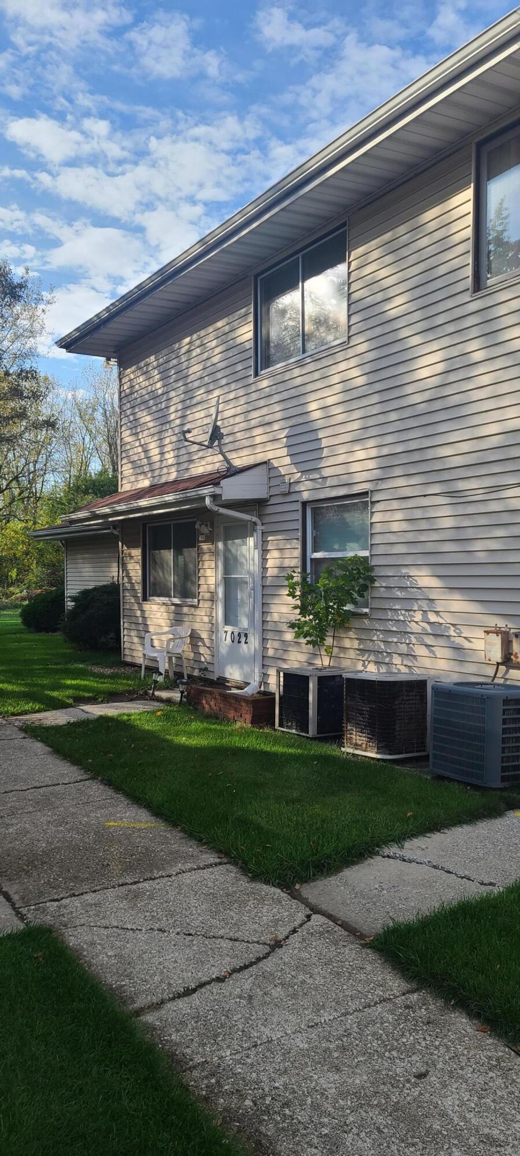 Photo of 7022 Fillmore Drive, Merrillville, IN 46410 (MLS # 829953)
