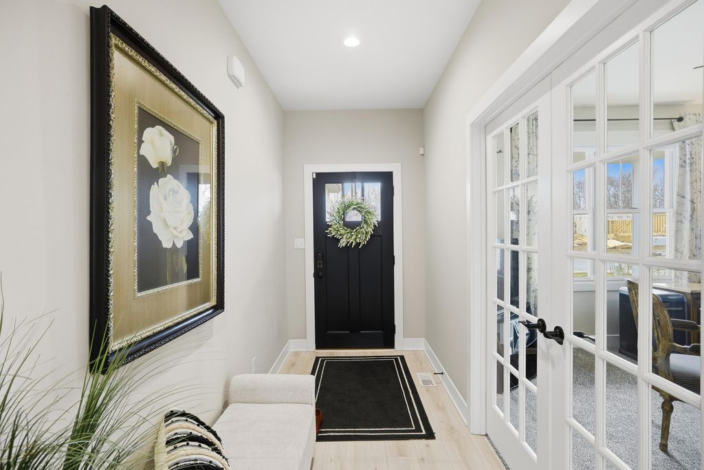 Photo of 717 Verdano Terrace, Crown Point, IN 46307 (MLS # 836155)