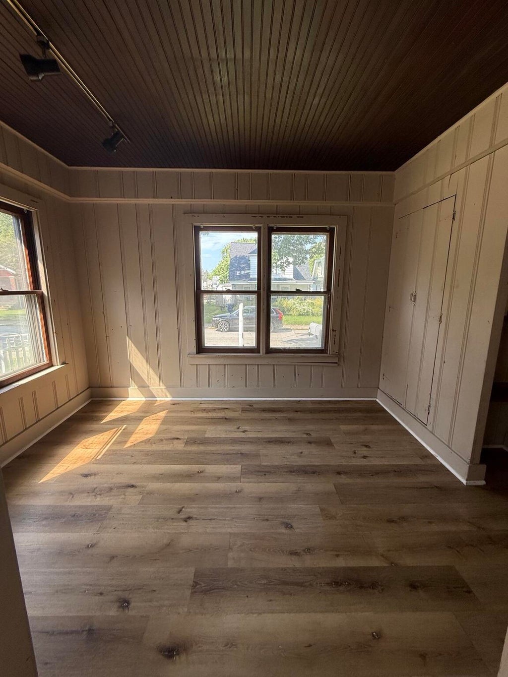 Photo of 118 Dewey Street, Michigan City, IN 46360 (MLS # 845513)