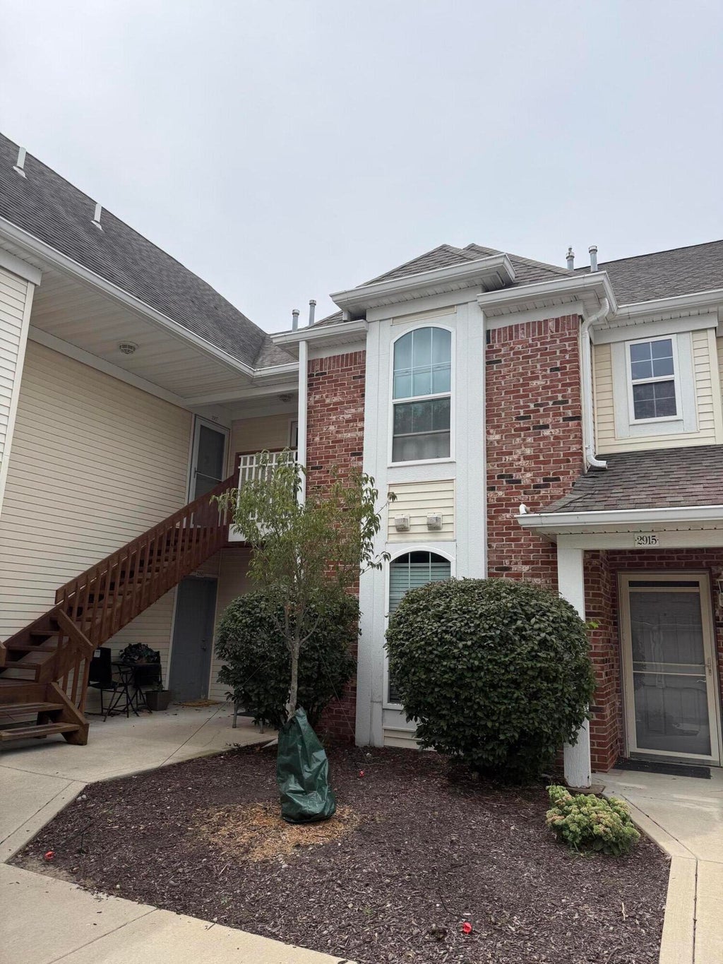 Photo of 2909 Foggy Glen Drive, Valparaiso, IN 46385 (MLS # 844470)