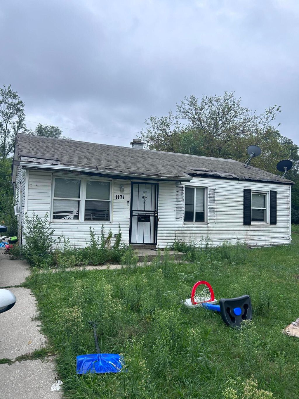 Photo of 1171 Dearborn Circle, Gary, IN 46403 (MLS # 838281)