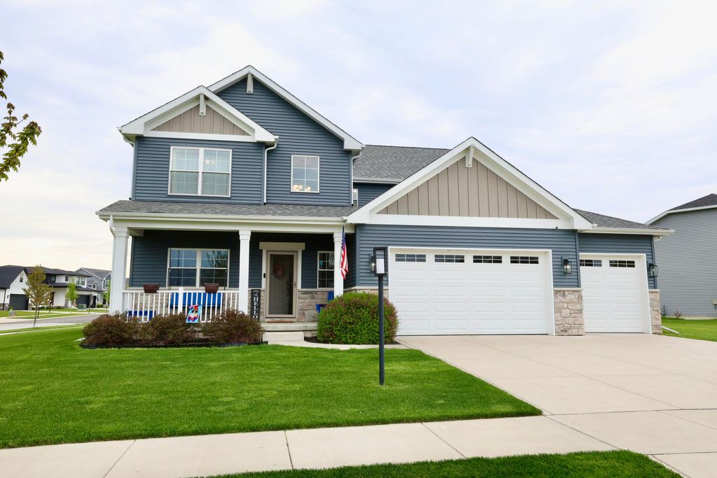 Photo of 11555 Newton Street, Crown Point, IN 46307 (MLS # 837861)