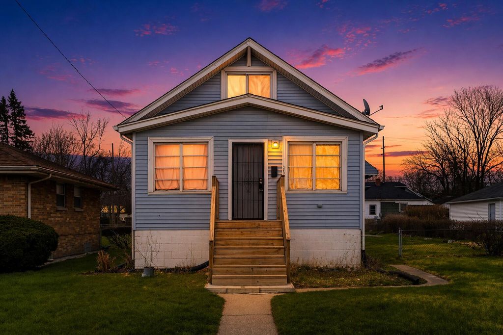 Photo of 3643 Carolina Street, Gary, IN 46409 (MLS # 837306)