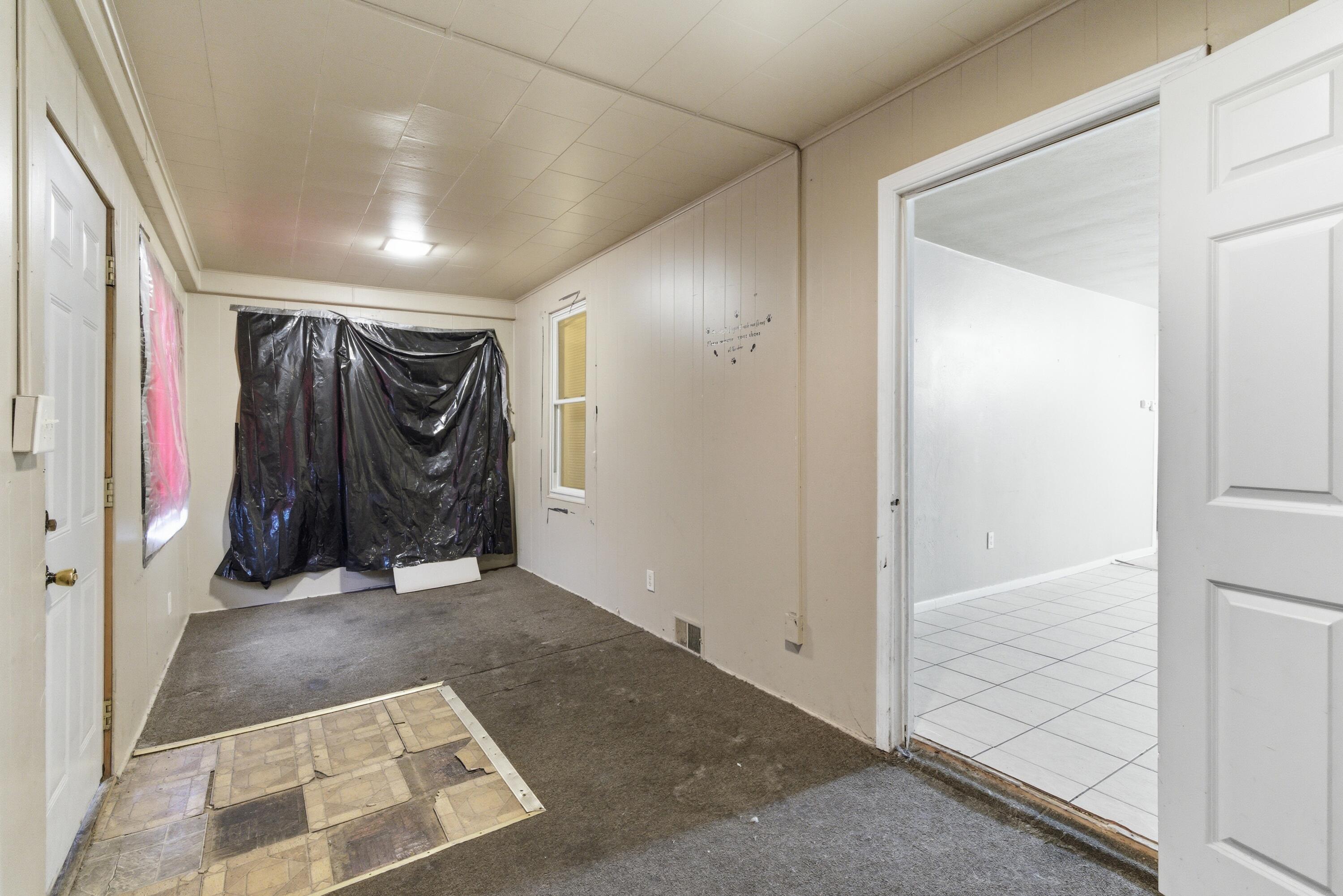 3643 Carolina Street