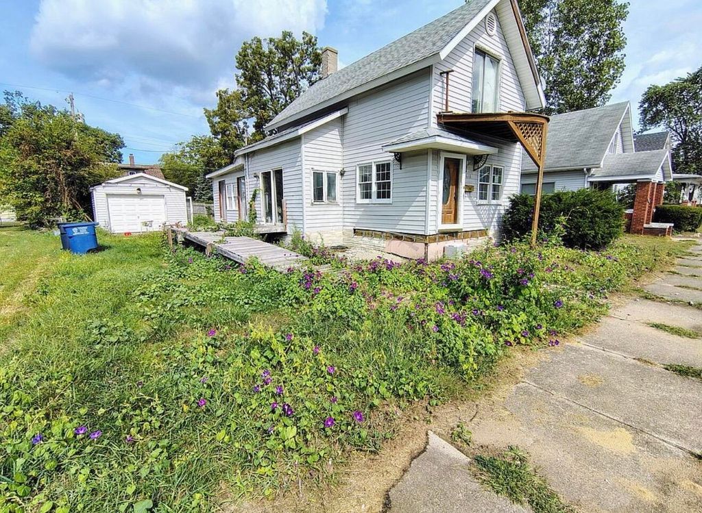 Photo of 618 Dupage Street, Michigan City, IN 46360 (MLS # 834262)