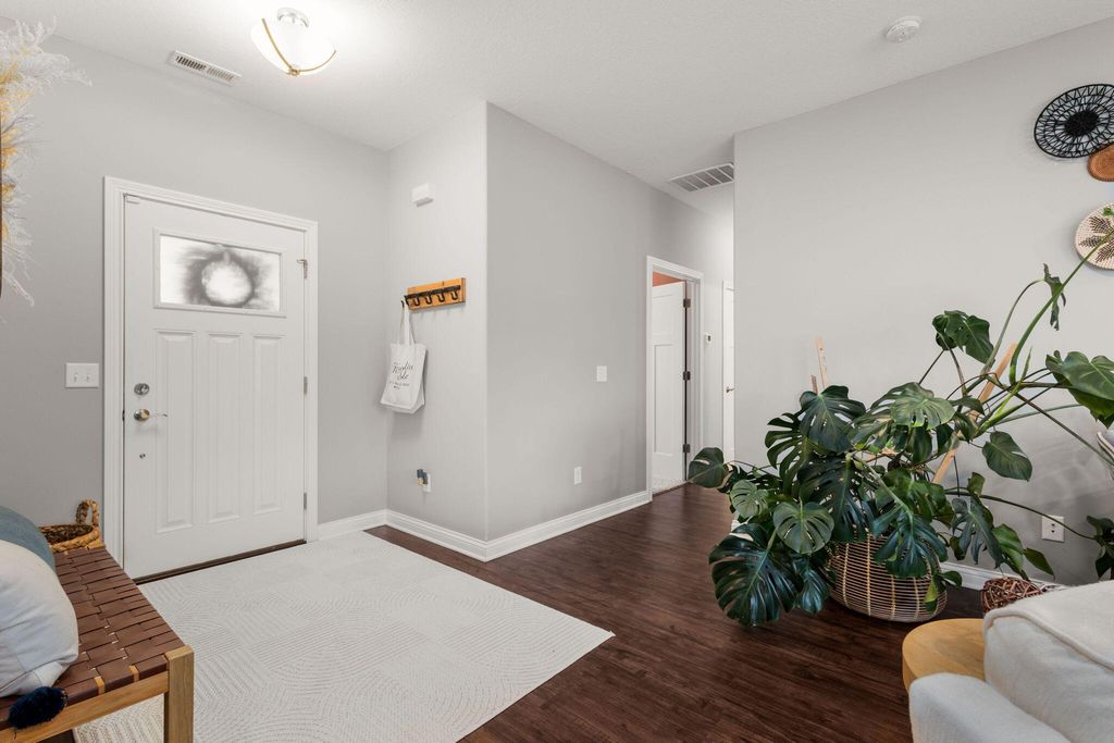 Photo of 3805 Mandy Court, Warsaw, IN 46582 (MLS # 835359)