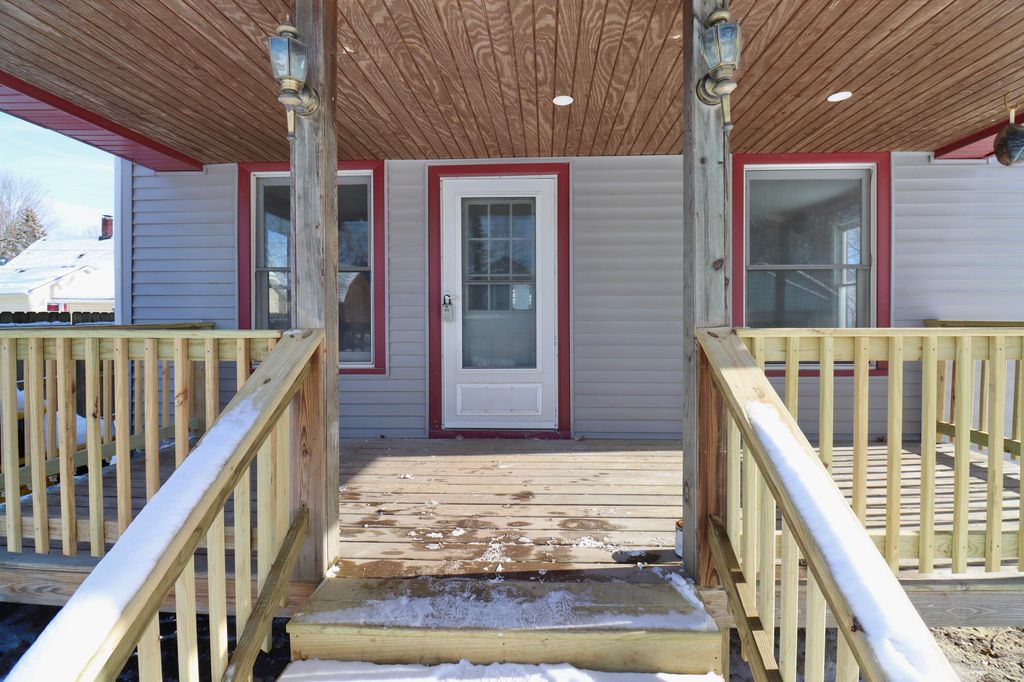 Photo of 206 Ohio Street, La Porte, IN 46350 (MLS # 831680)