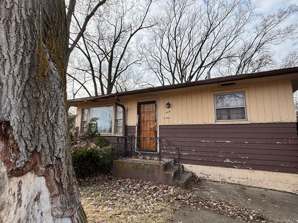 Photo of 344 Gerry Street, Gary, IN 46406 (MLS # 835050)