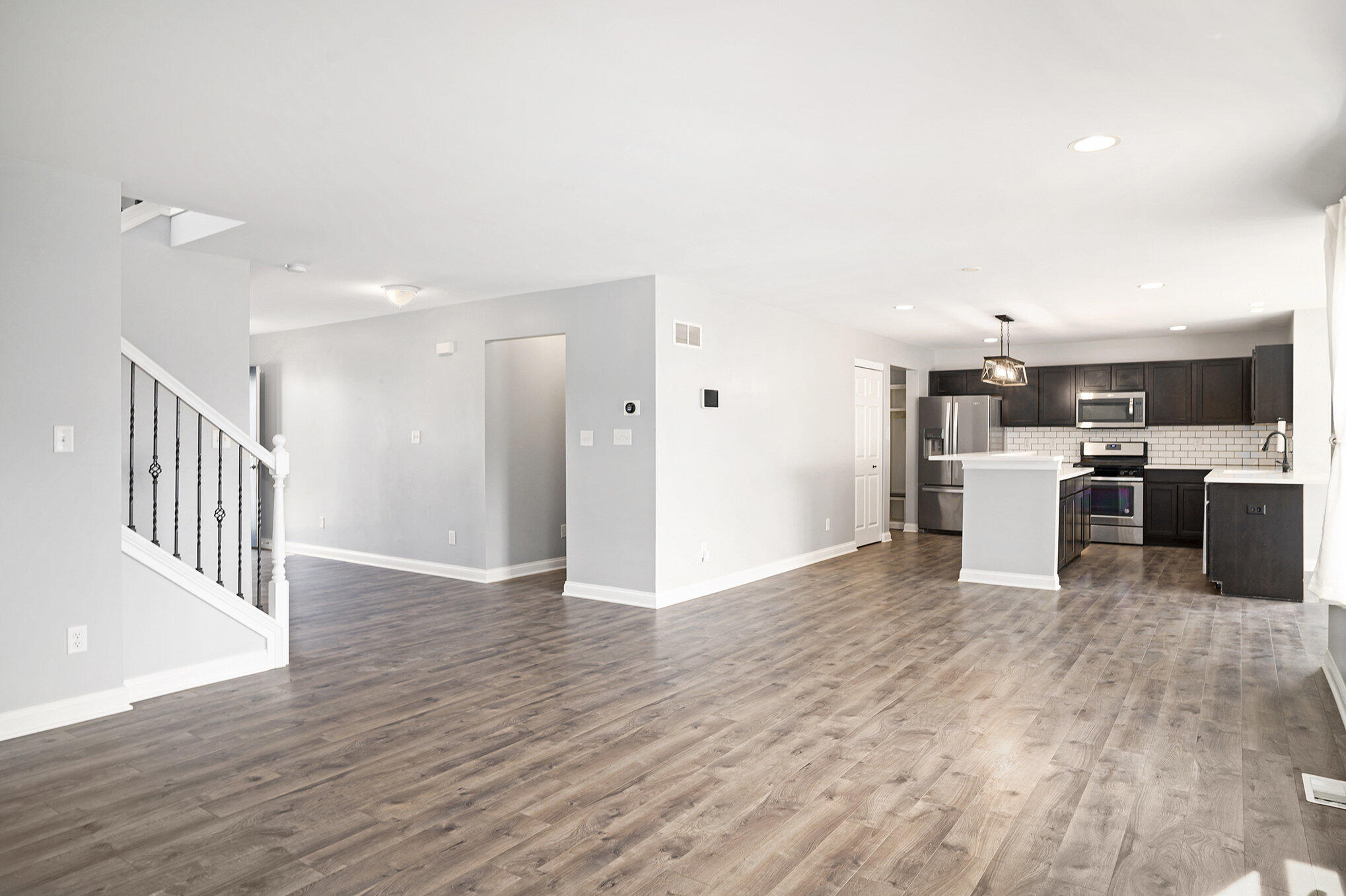 Crown Point, Indiana 46307, United States, 3 Bedrooms Bedrooms, ,3 BathroomsBathrooms,Residential,Active,131395