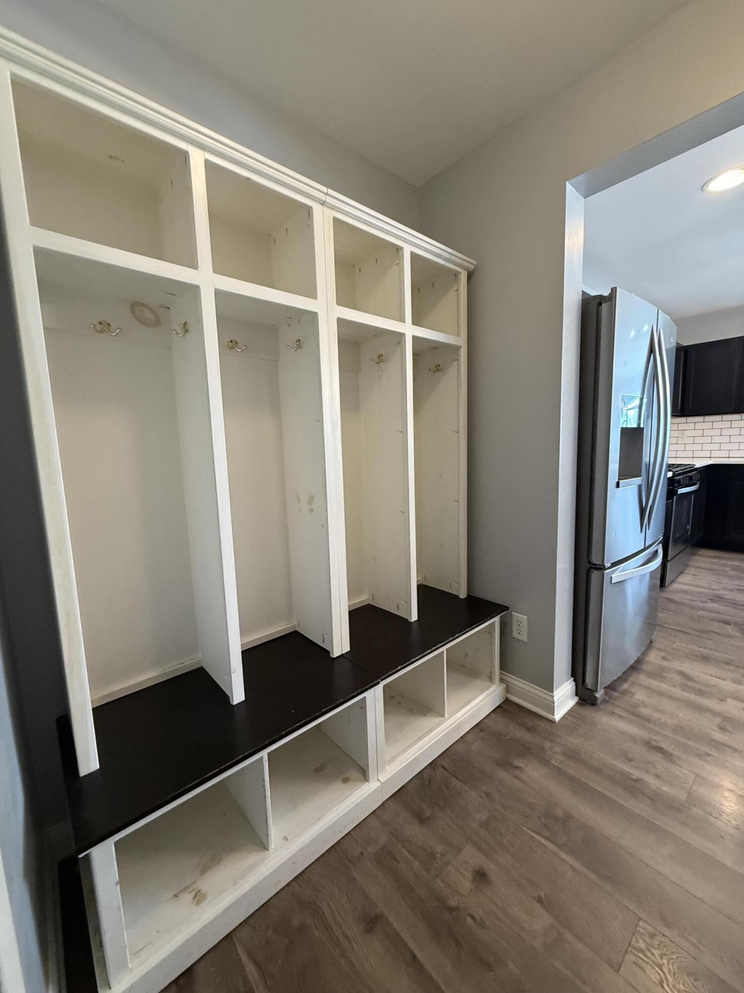 Crown Point, Indiana 46307, United States, 3 Bedrooms Bedrooms, ,3 BathroomsBathrooms,Residential,Active,131395