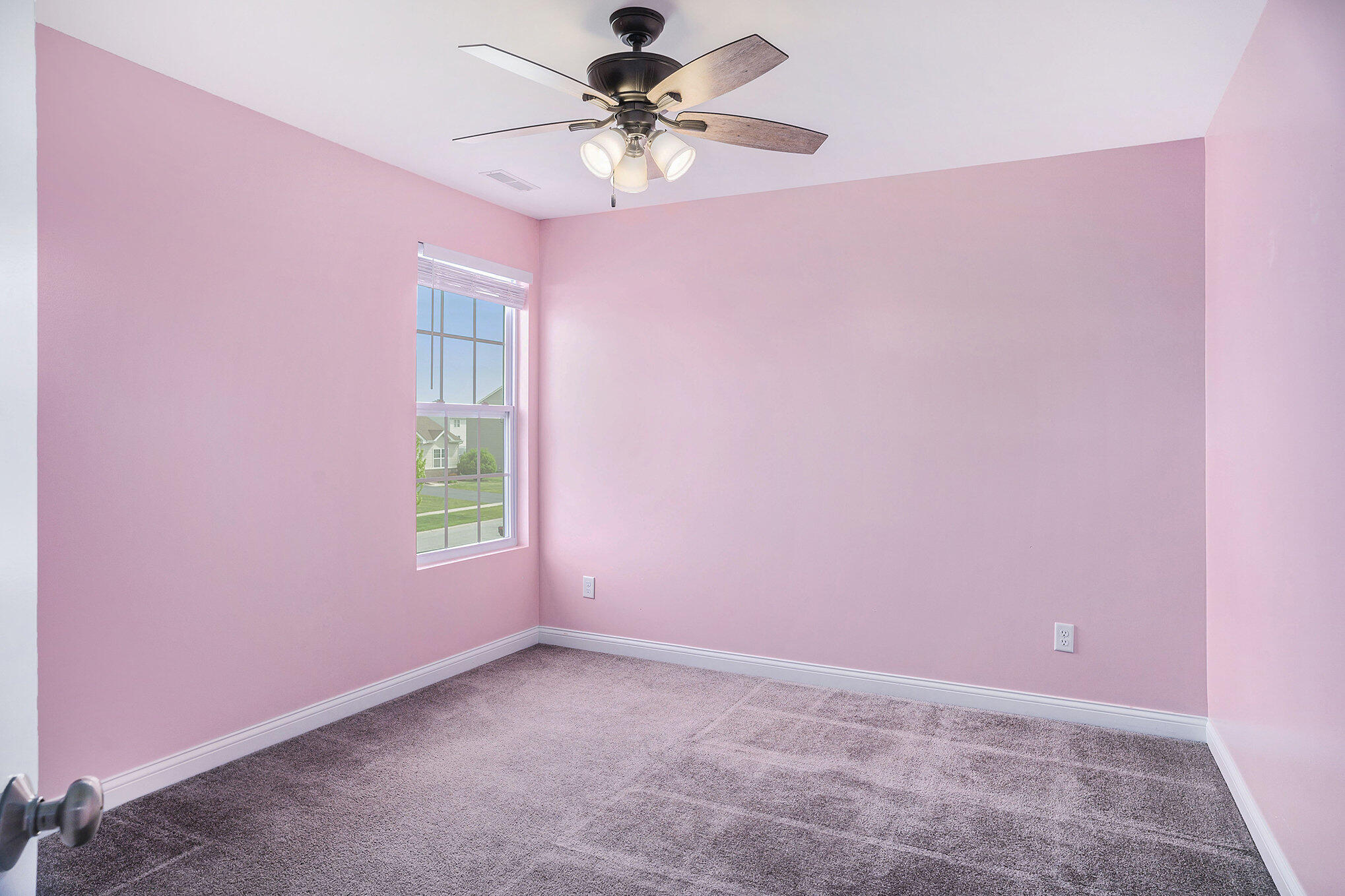 Crown Point, Indiana 46307, United States, 3 Bedrooms Bedrooms, ,3 BathroomsBathrooms,Residential,Active,131395