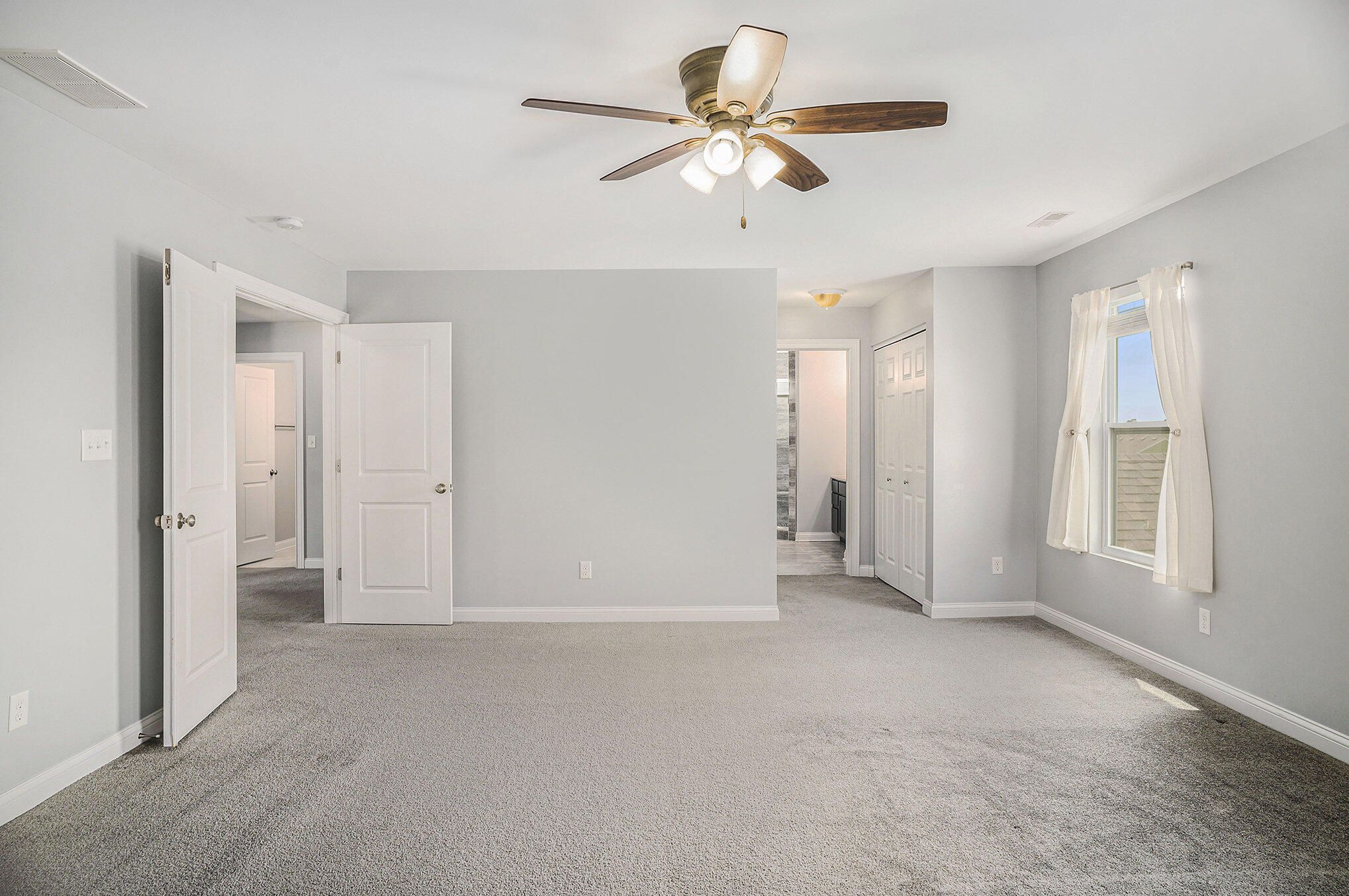 Crown Point, Indiana 46307, United States, 3 Bedrooms Bedrooms, ,3 BathroomsBathrooms,Residential,Active,131395