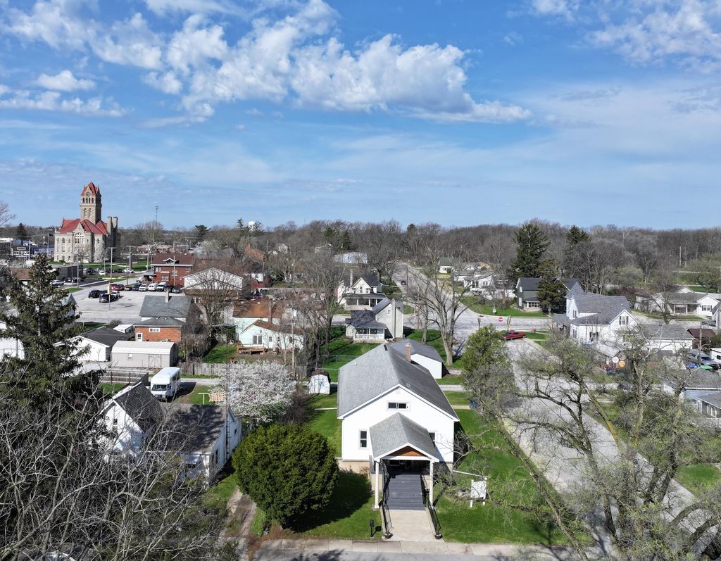 Photo of 207 N Prettyman Street, Knox, IN 46534 (MLS # 838370)