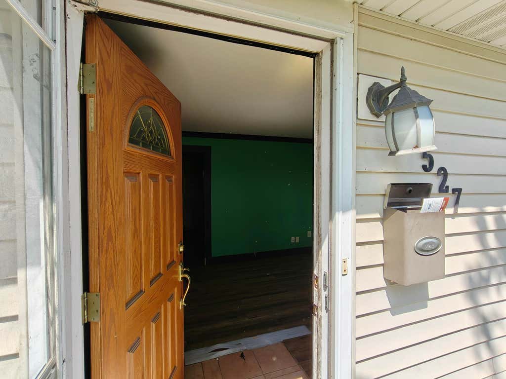 Photo of 3527 41st Street, Highland, IN 46322 (MLS # 844357)