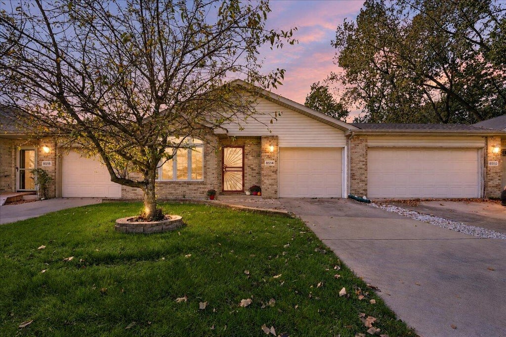 Photo of 8514 Kleinman Road, Highland, IN 46322 (MLS # 846469)