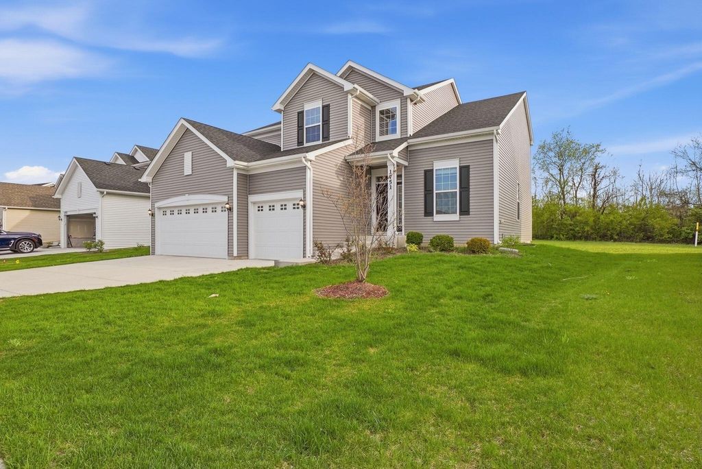 Photo of 1751 E 111th Place, Crown Point, IN 46307 (MLS # 837971)