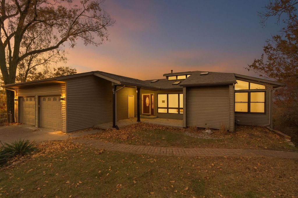 Photo of 22 Skyline Drive, Ogden Dunes, IN 46368 (MLS # 831043)