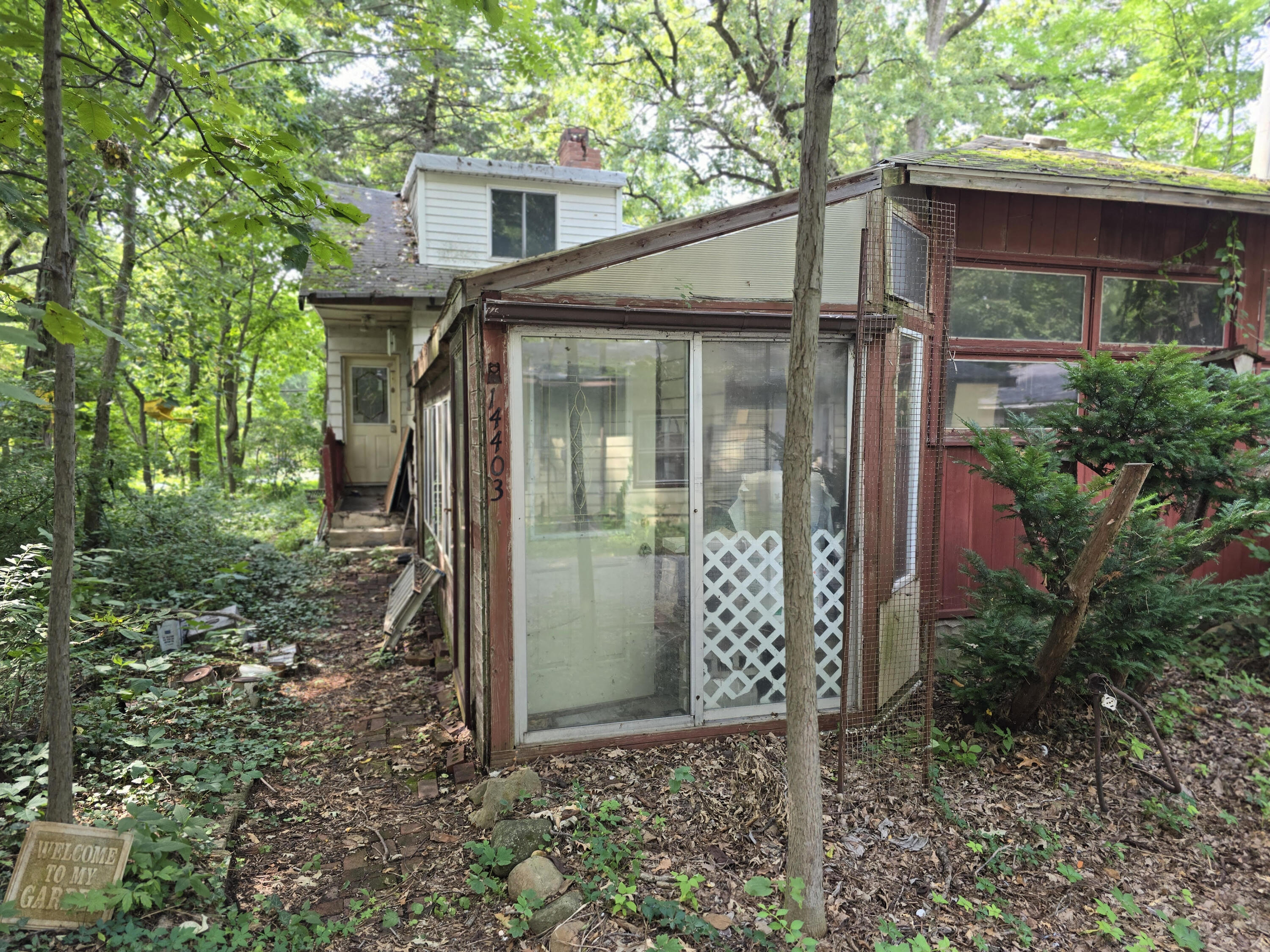 14403 Lauerman Street