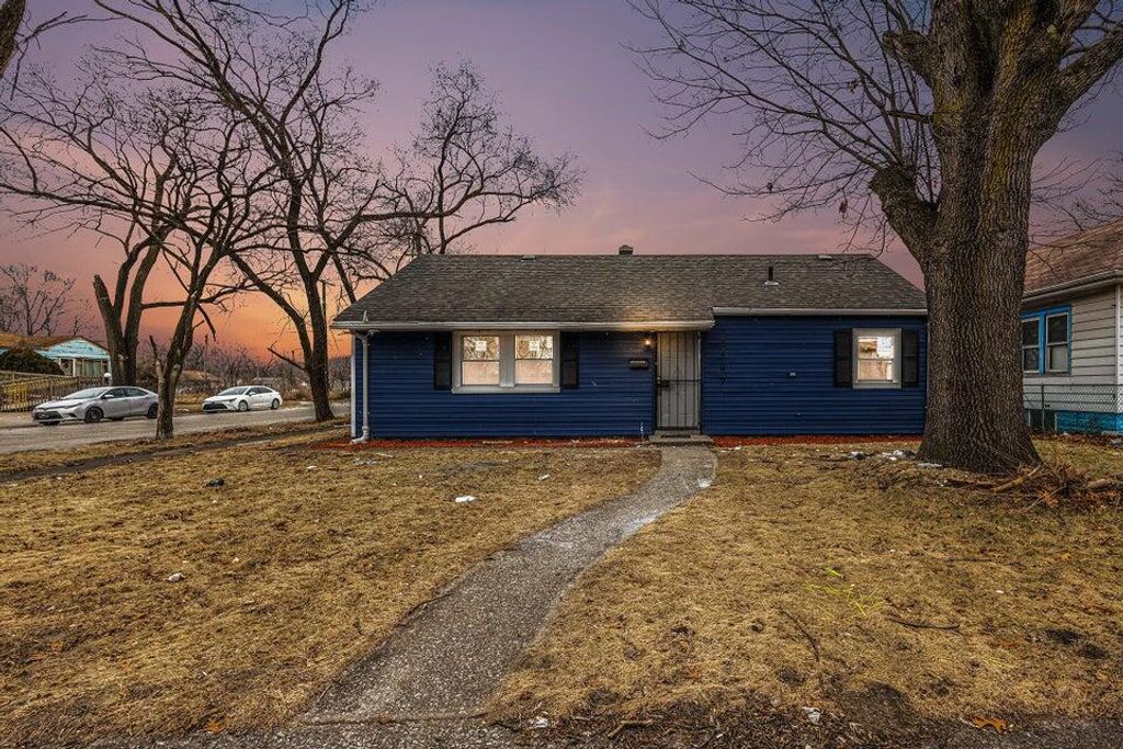 Photo of 5207 W 4th Place, Gary, IN 46406 (MLS # 836348)