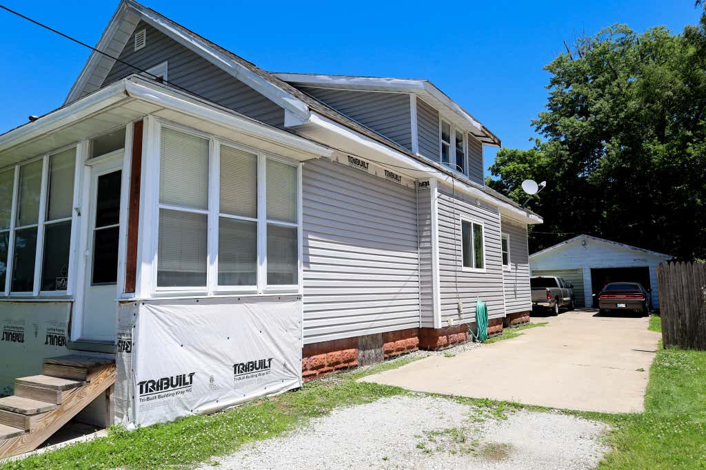 Photo of 521 Rockwood Street, La Porte, IN 46350 (MLS # 842250)