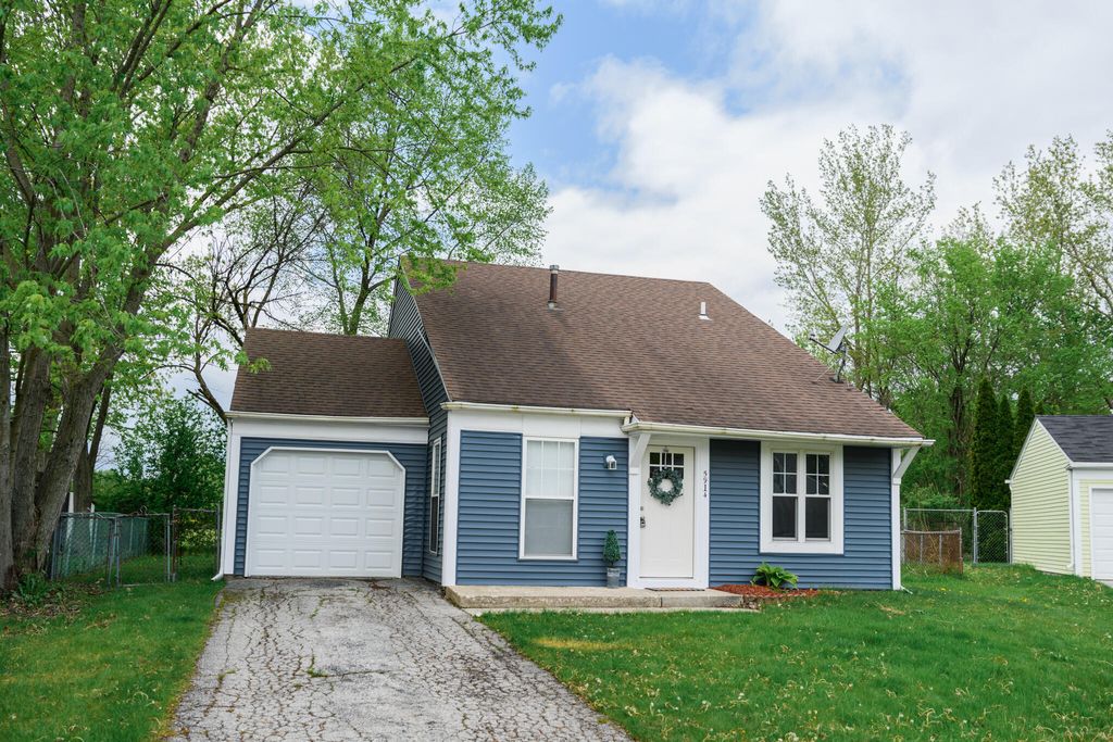 Photo of 5914 Fillmore Place, Merrillville, IN 46410 (MLS # 838128)
