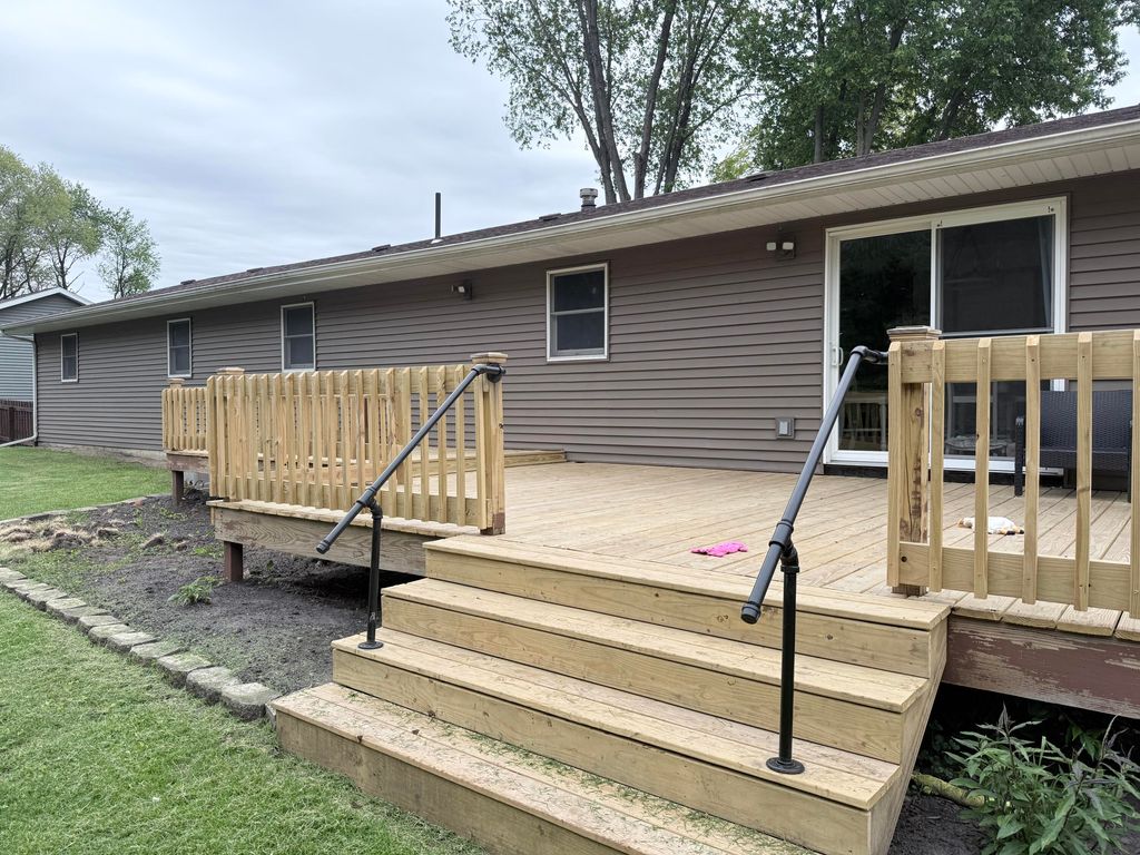 Photo of 11551 N 900 W, DeMotte, IN 46310 (MLS # 839214)