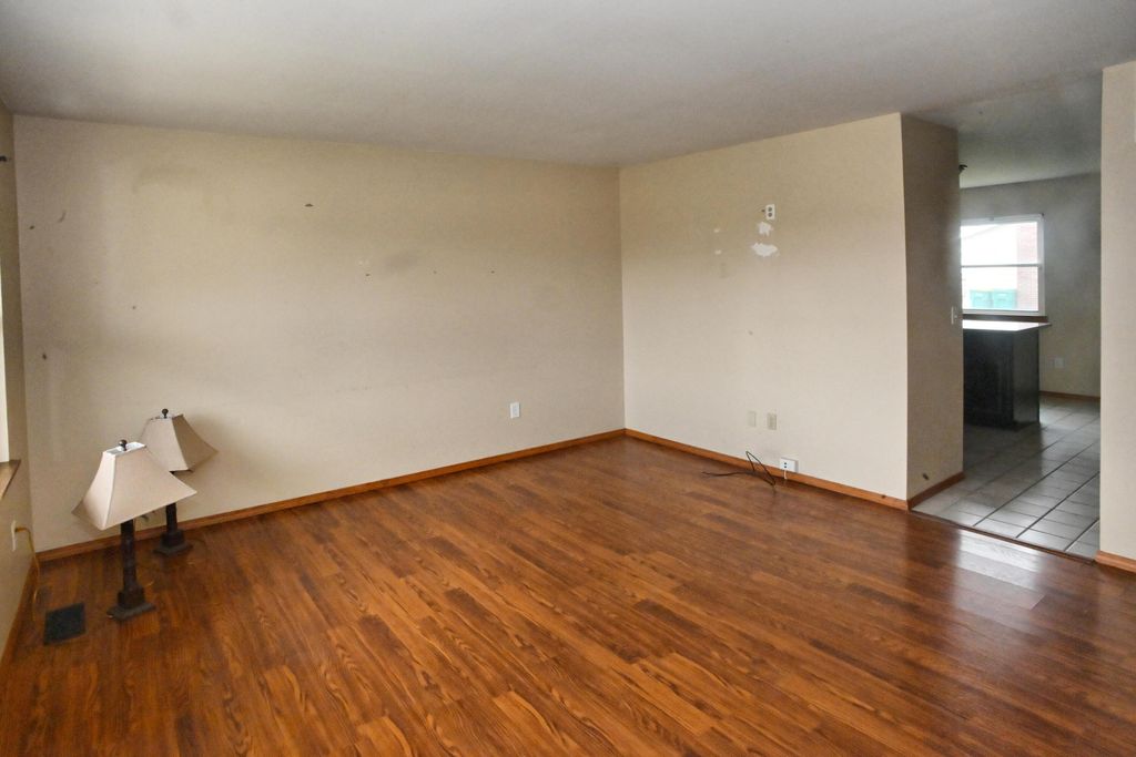 Photo of 3621 Kingsway Drive, Crown Point, IN 46307 (MLS # 835733)