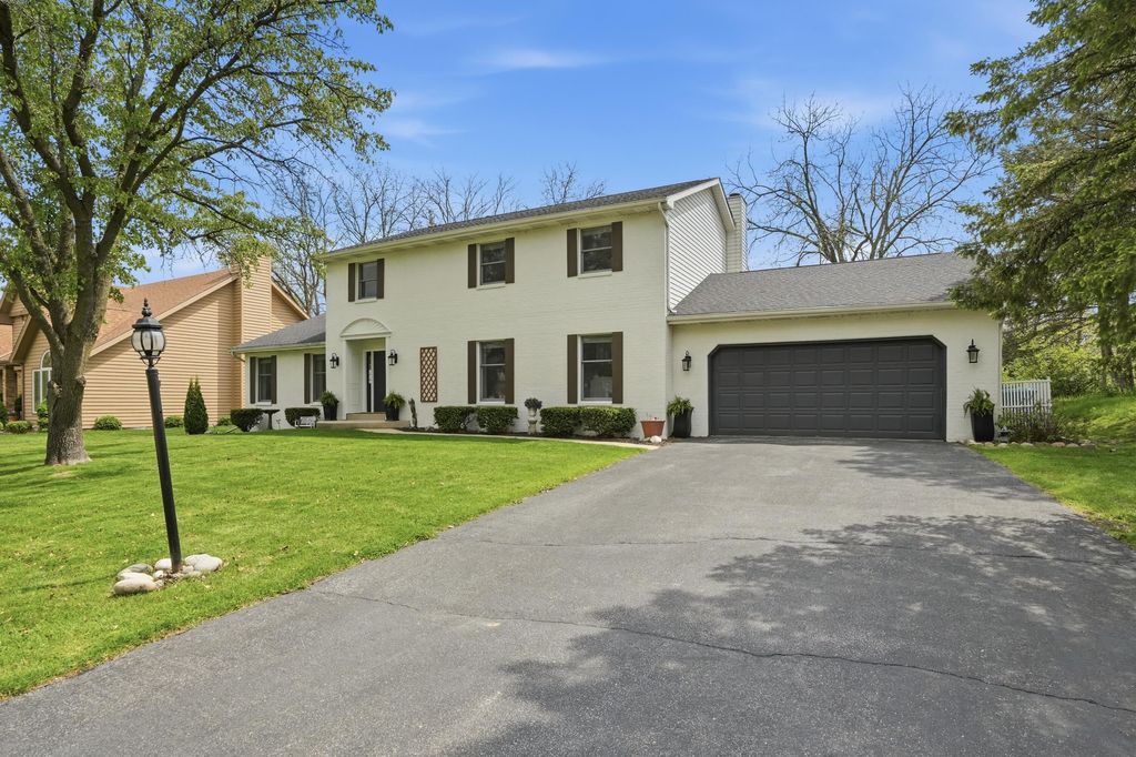 Photo of 408 Westchester Lane, Valparaiso, IN 46385 (MLS # 838322)