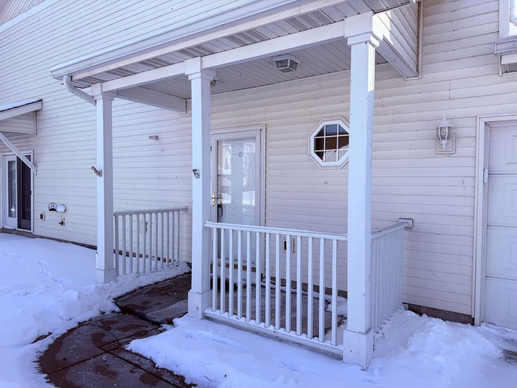 Photo of 1239 Fox Hollow Drive, Chesterton, IN 46304 (MLS # 833843)